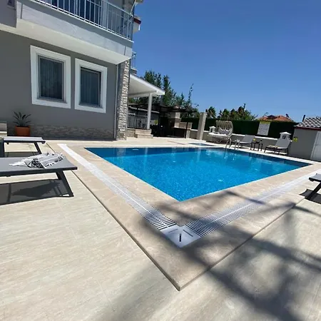 Ege * أورتاجا